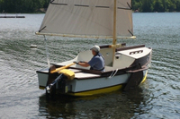Olive Oyl sailboat with balanced lug
